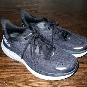 Hoka Clifton 8